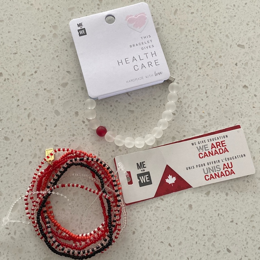 Lot of 2 NEW We to Me Beaded Rafiki Bracelet Multicolor red white canada